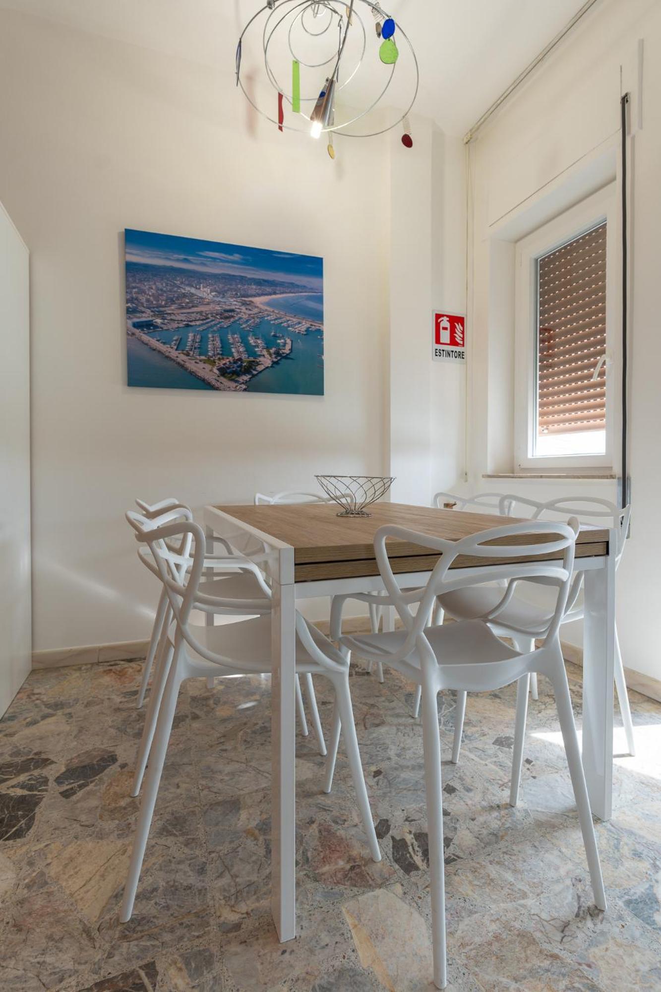 "Casa Incantevole" Fronte Mare Pescara - Appartamento Via Buozzi Exteriör bild